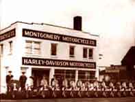  Zoom on Harley-Davidson picture 