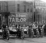  Zoom on Harley-Davidson picture 