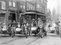  Zoom on Harley-Davidson picture 